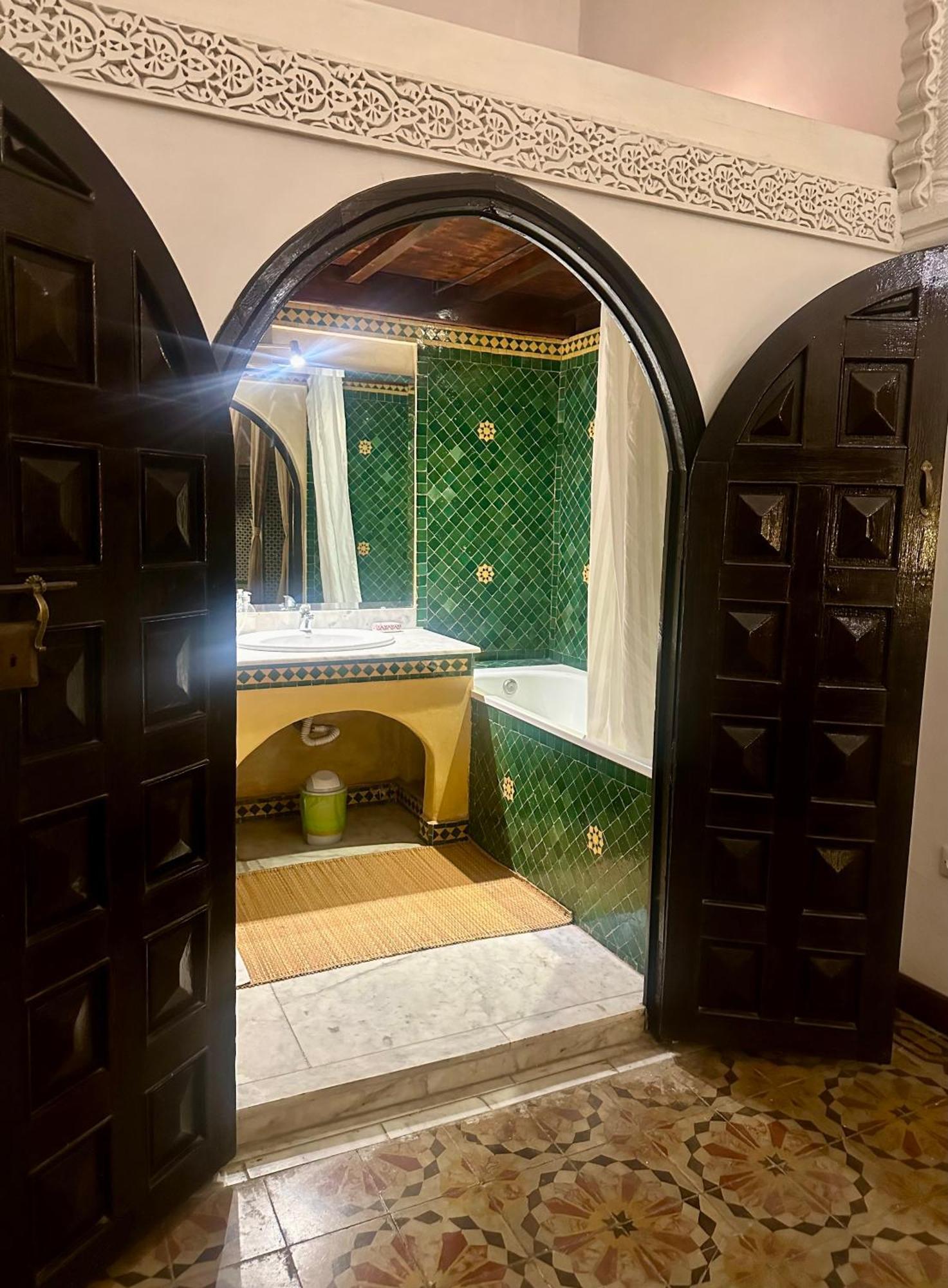Riad A La Belle Etoile Salé Esterno foto
